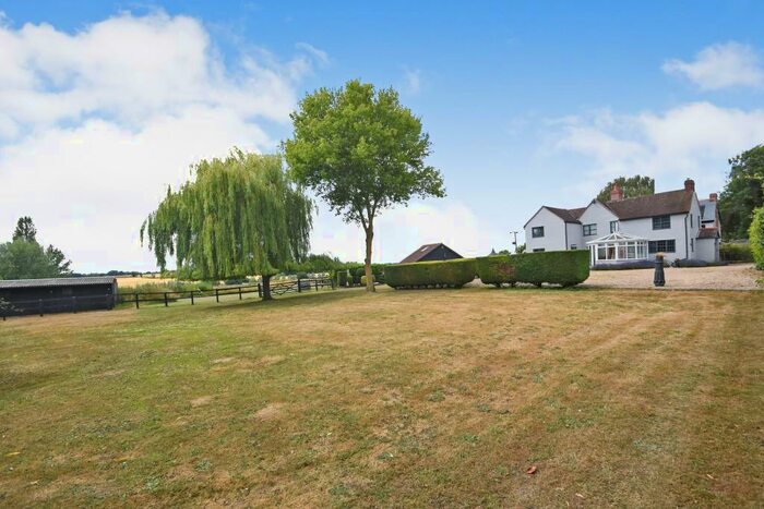 4 Bedroom Semi-Detached House To Rent In Stebbing Road, Felsted, CM6