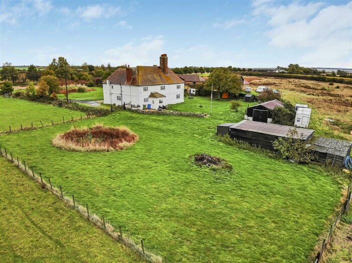 5 Bedroom Detached House For Sale In Harty Ferry Road, Leysdown-On-Sea, Sheerness, ME12