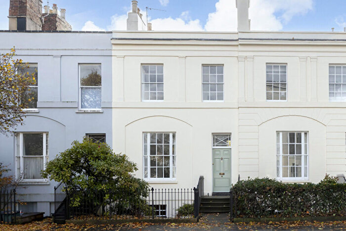 4 Bedroom Terraced House To Rent In Clarence Road, Cheltenham, GL52