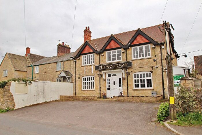 4 Bedroom Cottage For Sale In New Yatt Road, North Leigh, OX29