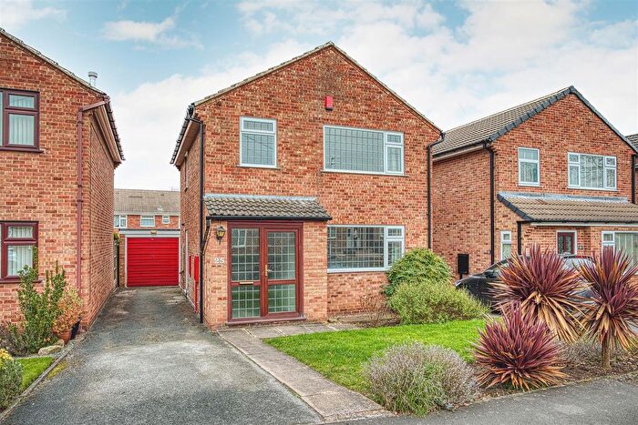3 Bedroom Detached House For Sale In Hollowood Avenue, Littleover, Derby, DE23