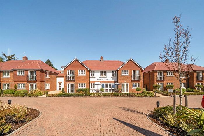 1 Bedroom Retirement Property For Sale In Stanley Lodge, Epsom, Surrey, KT18