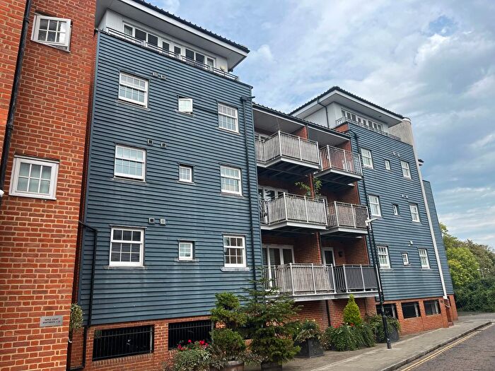 2 Bedroom Flat To Rent In Barton Mill Road, Canterbury, CT1