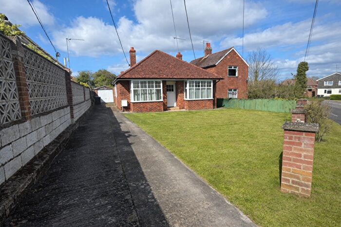 3 Bedroom Bungalow For Sale In Rosemary Road, Bury St. Edmunds, IP32