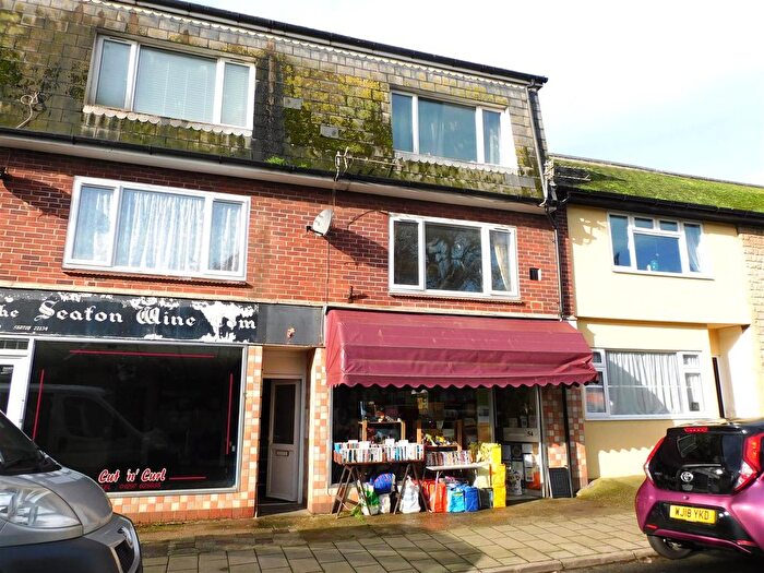 1 Bedroom Flat To Rent In Queen Street, Seaton, EX12