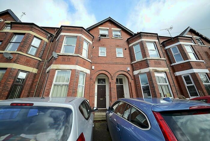 4 Bedroom Apartment To Rent In Central Road, West Didsbury, M20