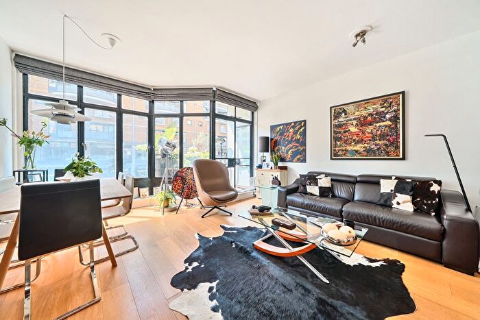 1 Bedroom Flat To Rent In Compass Court, Shad Thames, SE1