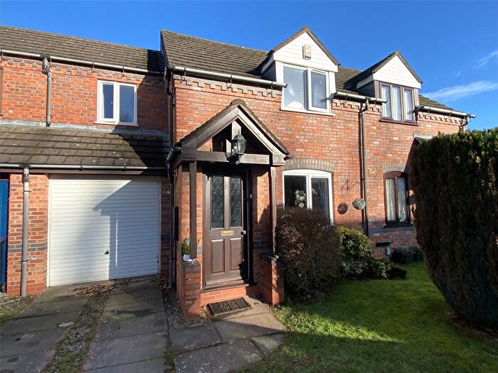 3 Bedroom Terraced House For Sale In Kesworth Drive, Priorslee, Telford, Shropshire, TF2
