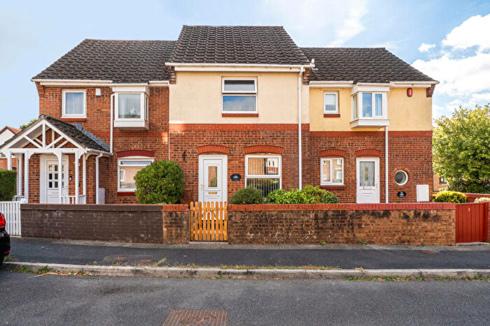 2 Bedroom Terraced House For Sale In Chesterton Close, Plymouth, PL5