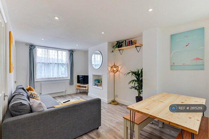 2 Bedroom Terraced House To Rent In Vine Street, Brighton & Hove, BN1
