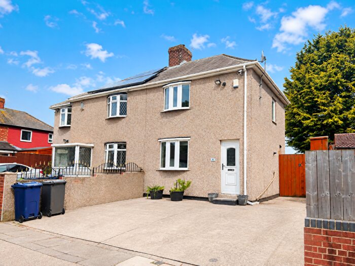 2 Bedroom Semi-Detached House For Sale In Walworth Grove, Jarrow, NE32