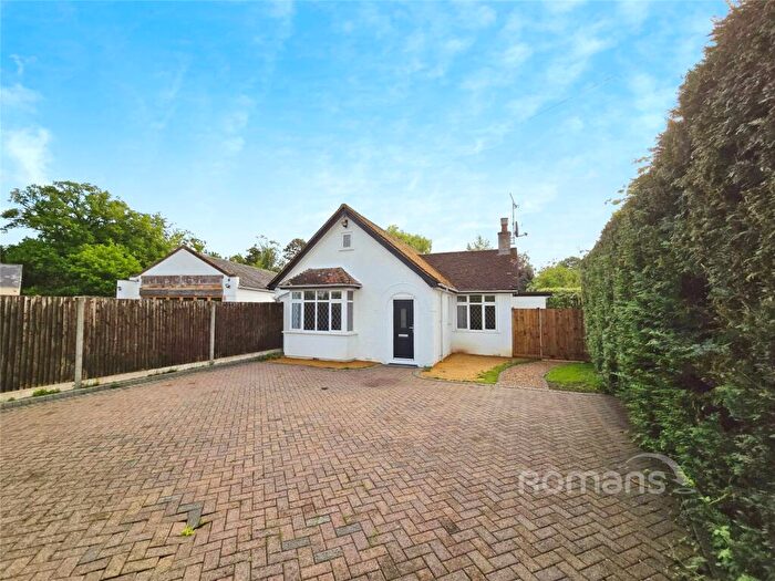 3 Bedroom Bungalow To Rent In Church Road, Windlesham, GU20