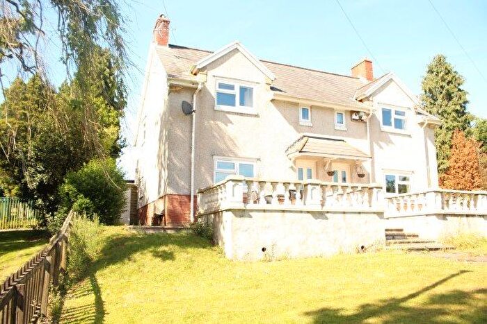 2 Bedroom Property To Rent In Dunvant Park, Abertawe, SA2