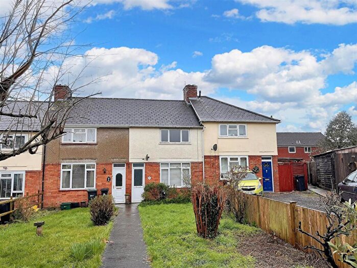 3 Bedroom Terraced House To Rent In Kings Crescent, Sherborne, DT9