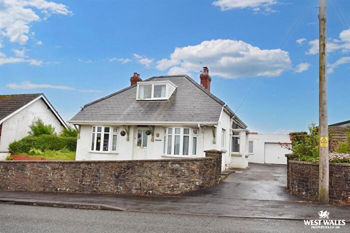 3 Bedroom Detached Bungalow For Sale In Hill Lane, Pentlepoir, SA68