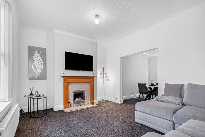 2 Bedroom Terraced House For Sale In Leonard Street, Barnoldswick, BB18