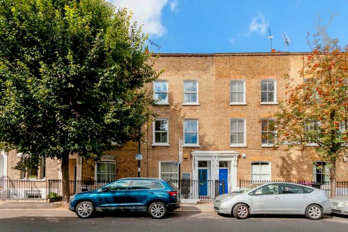 5 Bedroom Terraced House To Rent In Chisenhale Road, Bow, London, E3