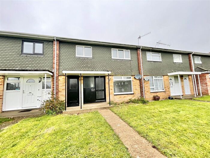 3 Bedroom Terraced House To Rent In Lake Drive, Hamworthy, Poole, BH15