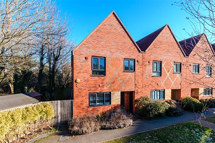 3 Bedroom End Terrace House For Sale In Brimmer Way, Chatham, Kent, ME4