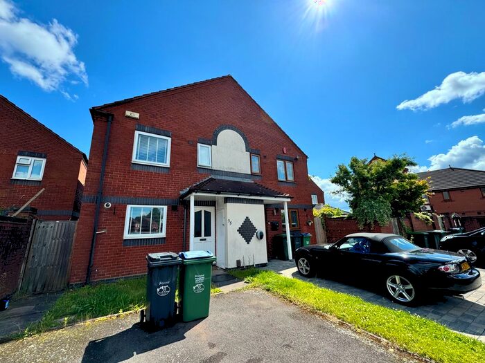 3 Bedroom Property To Rent In Wynn-Griffith Drive, Tipton, DY4