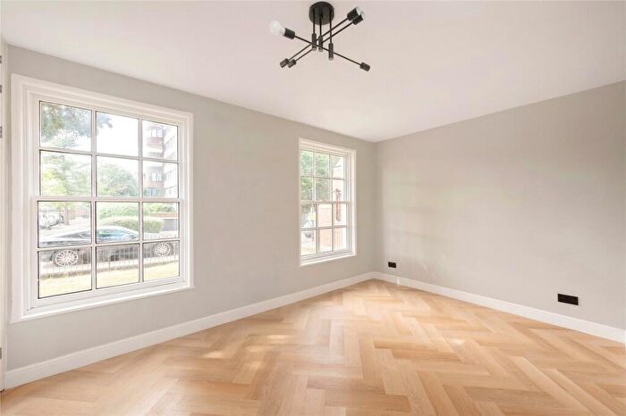 Apartment To Rent In Bartonway, Queens Terrace, NW8