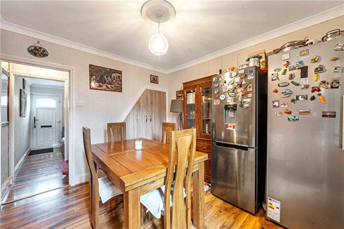 2 Bedroom Terraced House For Sale In Boston Road, Croydon, CR0