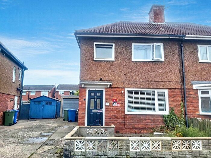 3 Bedroom Semi-Detached House To Rent In Dukes Gardens, Blyth, NE24
