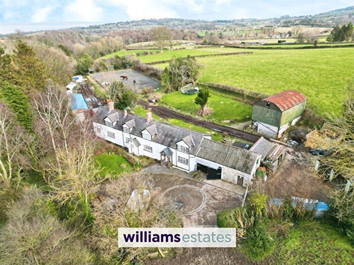 4 Bedroom Detached House For Sale In Fachallt Road, Whitford, CH8