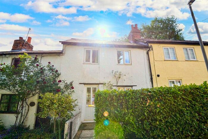 1 Bedroom Cottage To Rent In Gawcott Road, Buckingham, MK18