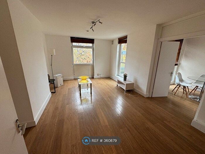 2 Bedroom Flat To Rent In Guildford Road, London, SW8