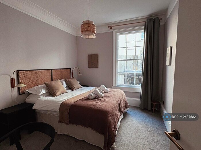 2 Bedroom Flat To Rent In Broad Street, Bath, BA1