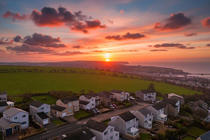 3 Bedroom Detached House For Sale In Elizabeth Crescent, Whitehaven, CA28