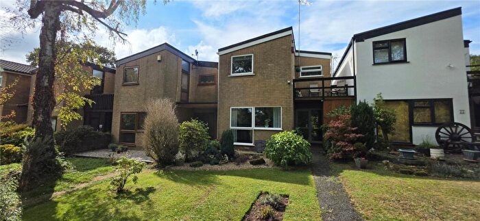 3 Bedroom Detached House For Sale In Jobs Lane, Tile Hill, Coventry, West Midlands, CV4