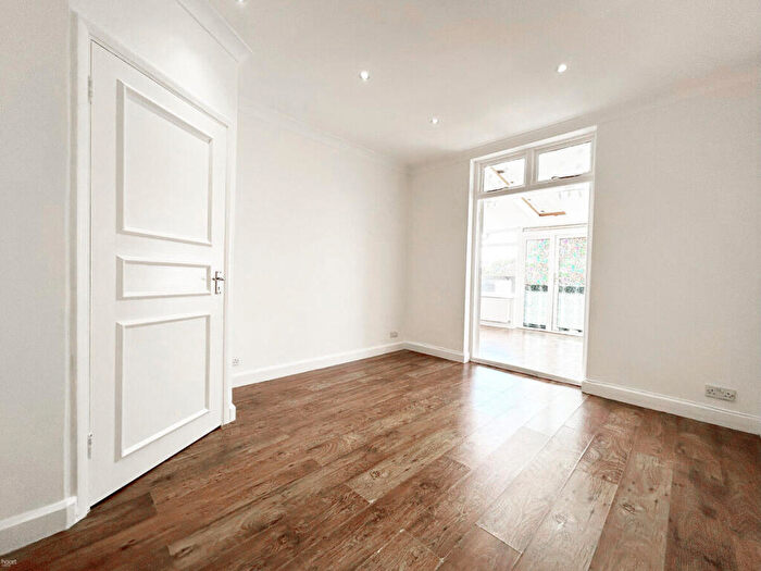 1 Bedroom Maisonette To Rent In Grange Road, Harrow, HA1
