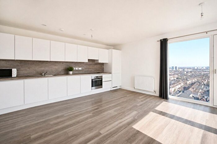 3 Bedroom Flat For Sale In Ron Leighton Way, East Ham, London, E6