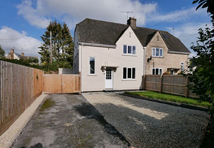 3 Bedroom Semi-Detached House To Rent In Whiteway View, Cirencester, GL7
