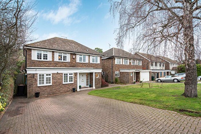 4 Bedroom Detached House For Sale In Highfield Road, Chislehurst, Kent, BR7