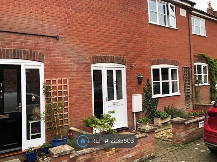 2 Bedroom Terraced House To Rent In Red Lion Yard, Aylsham, Norwich, NR11