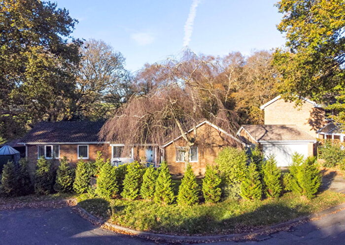 4 Bedroom Detached Bungalow For Sale In Alverstone Garden Village, PO36