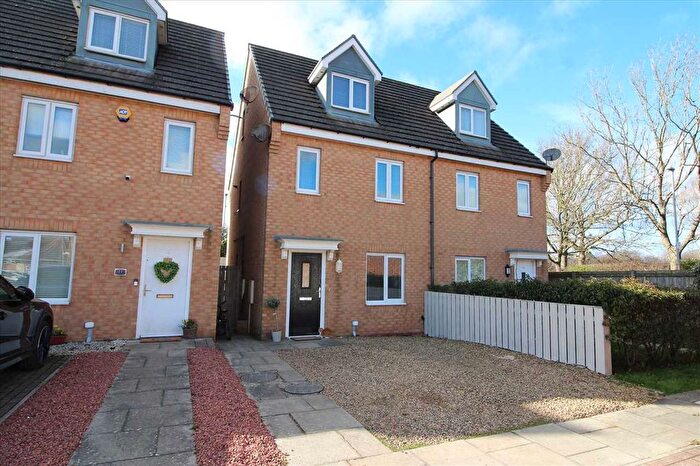 3 Bedroom Semi Detached House For Sale In Alexandra Chase, Cramlington, NE23