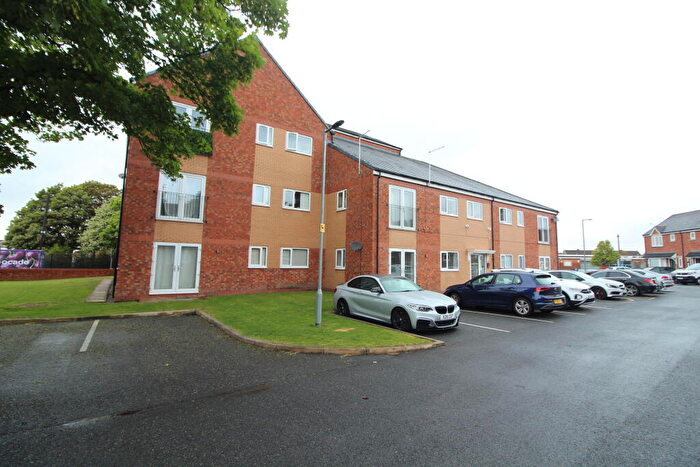 2 Bedroom Apartment For Sale In Langdale Gardens, Blackpool, Lancashire, FY4