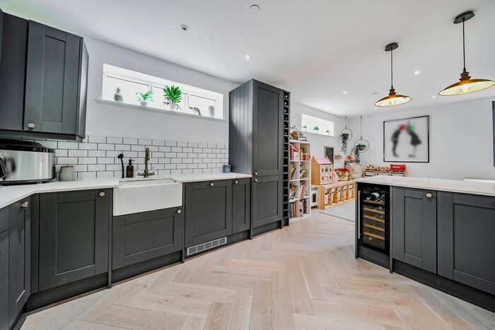 3 Bedroom Terraced House To Rent In Hayloft, Tooting, SW17