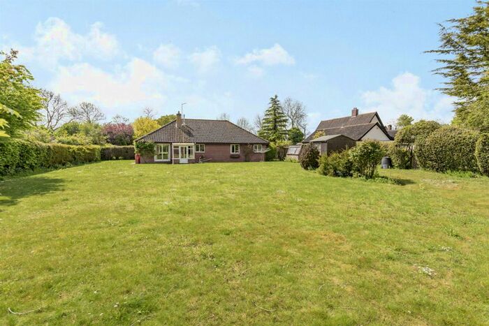 4 Bedroom Detached Bungalow For Sale In Mill Road, Redlingfield, Eye, IP23