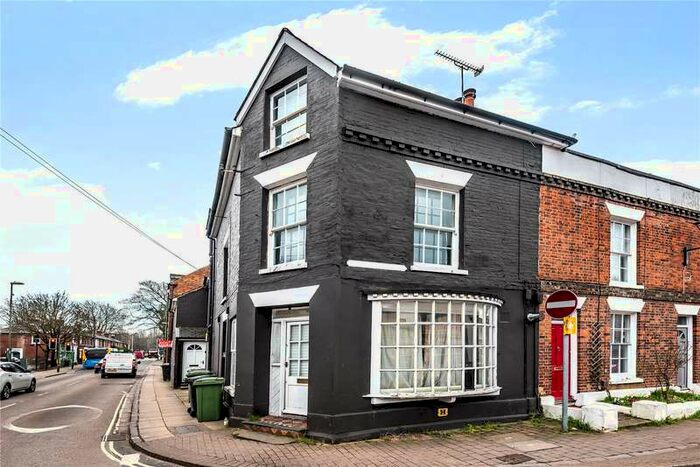 1 Bedroom Flat To Rent In North Walls, Winchester, SO23