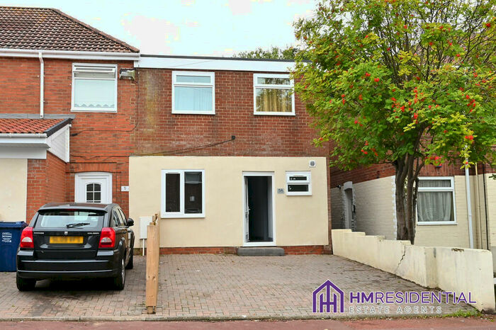 1 Bedroom Flat To Rent In Swinley Gardens, Denton Burn, NE15