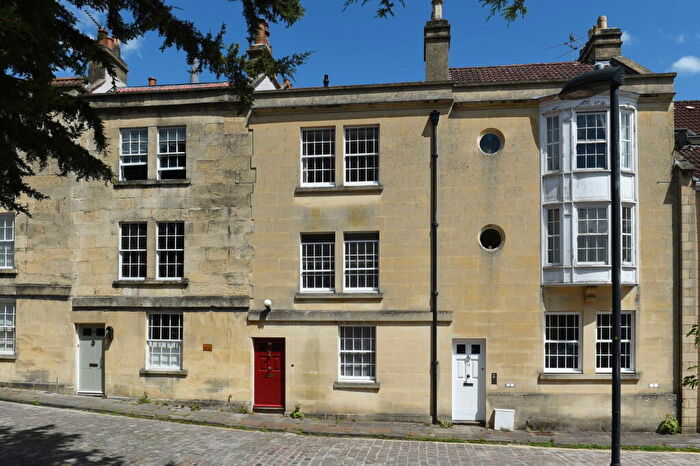 3 Bedroom Terraced House For Sale In Bedford Street, Bath, BA1