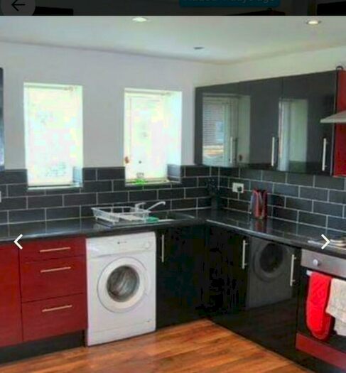 3 Bedroom Terraced House To Rent In Park View Road, Leeds, West Yorkshire, LS4