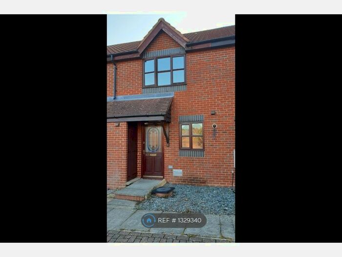 2 Bedroom Terraced House To Rent In Deacon Place, Milton Keynes, MK10