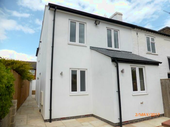 3 Bedroom Cottage To Rent In Stoke Road, Bishops Cleeve, Cheltenham, GL52