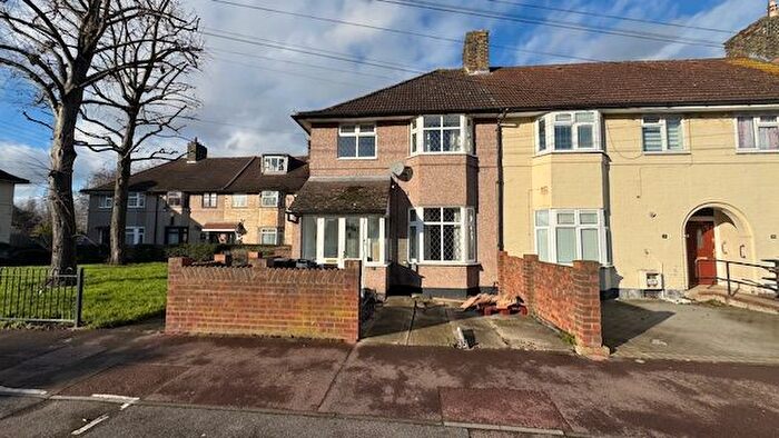 3 Bedroom Semi-Detached House To Rent In Downing Road, Dagenham, RM9